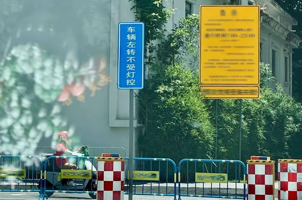 DeepSeek半夜更新OCR2,用的却是阿里的Qwen 人工智能AI 阿里云 微新闻 第6张 DeepSeek半夜更新OCR2,用的却是阿里的Qwen 人工智能AI 阿里云 微新闻 第6张